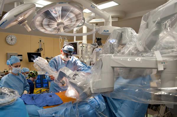 Chirurgie de la valve mitrale avec Robot Da Vinci